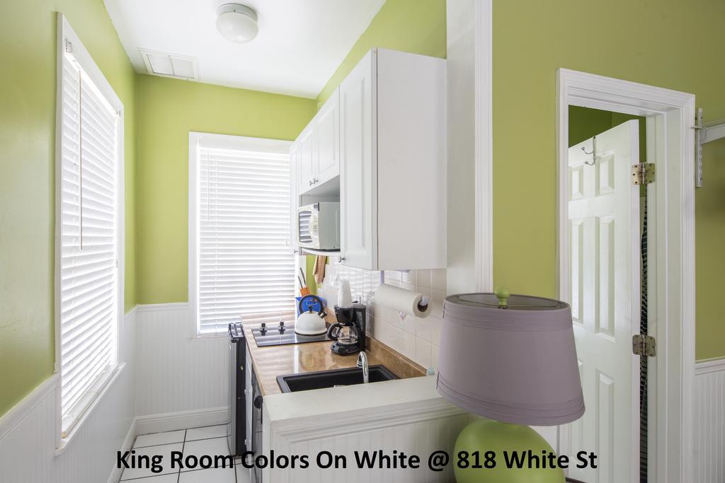 Colors On White Apartment Key West Bagian luar foto